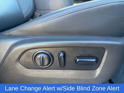 Certified 2021 Chevrolet Silverado 1500 LTZ w/ Technology Package image 29