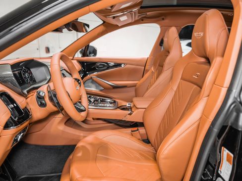 New 2026 Aston Martin DBX S image 13