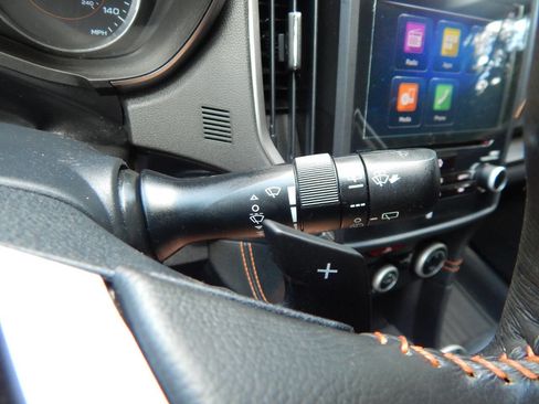 Used 2018 Subaru Crosstrek 2.0i Limited image 26