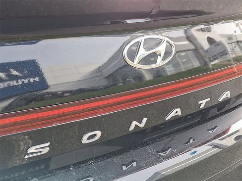 Used 2023 Hyundai Sonata SEL w/ Winter Weather Package image 31