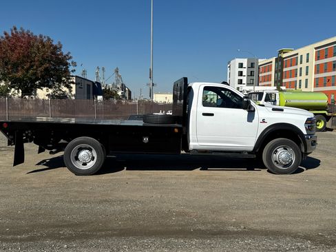 New 2026 RAM 5500 Tradesman w/ Chrome Appearance Group image 2