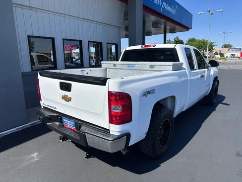 Used 2013 Chevrolet Silverado 1500 W/T w/ Skid Plate Package AWD/4WD image 18