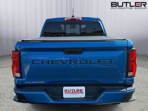 Used 2023 Chevrolet Colorado LT w/ LT Convenience Package III RWD image 5