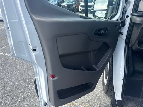 Used 2024 Ford Transit 350 XL RWD image 19