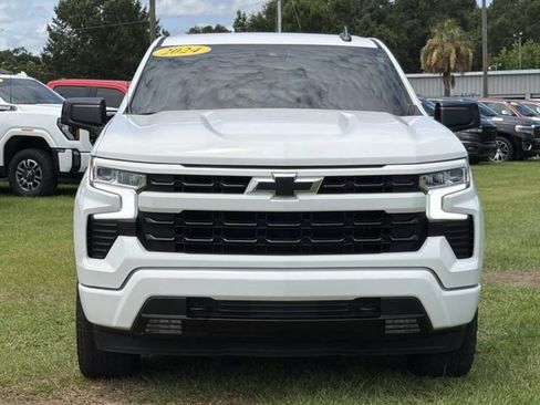 Used 2024 Chevrolet Silverado 1500 RST AWD/4WD image 3