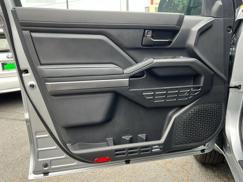 New 2025 Toyota Tacoma SR5 AWD/4WD image 32