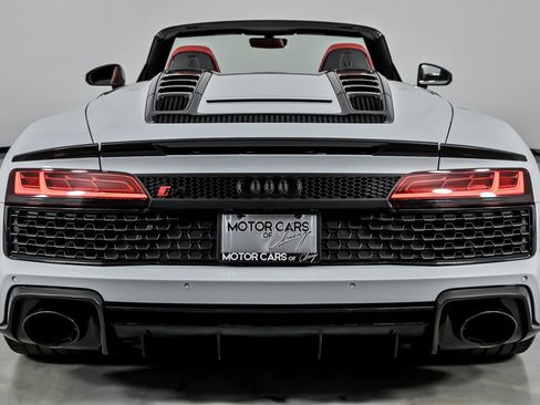 Used 2020 Audi R8 V10 performance image 11