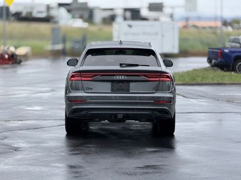 Used 2021 Audi Q8 Premium w/ Black Optic Package AWD/4WD image 6