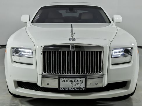 Used 2010 Rolls-Royce Ghost RWD image 5