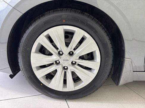 Used 2021 Nissan Sentra S image 9