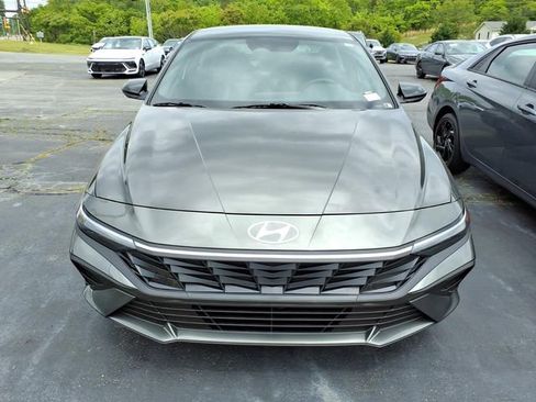 New 2026 Hyundai Elantra Sport w/ Cargo Package FWD image 19