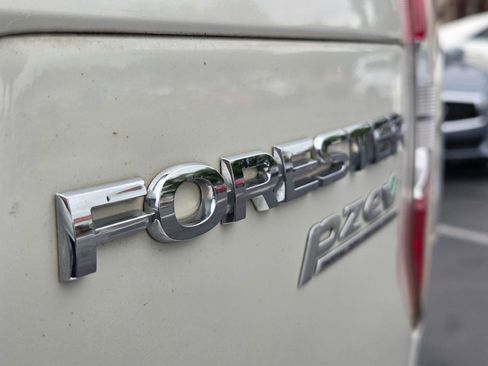 Used 2016 Subaru Forester 2.5i Premium AWD/4WD image 9