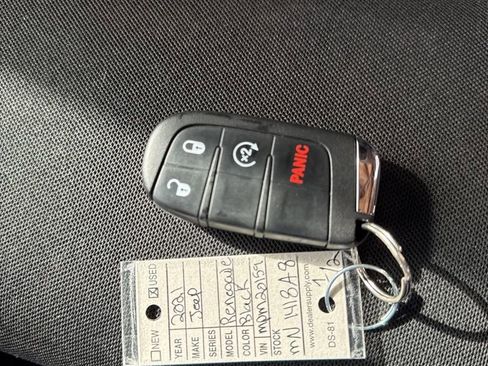 Used 2021 Jeep Renegade Sport image 30