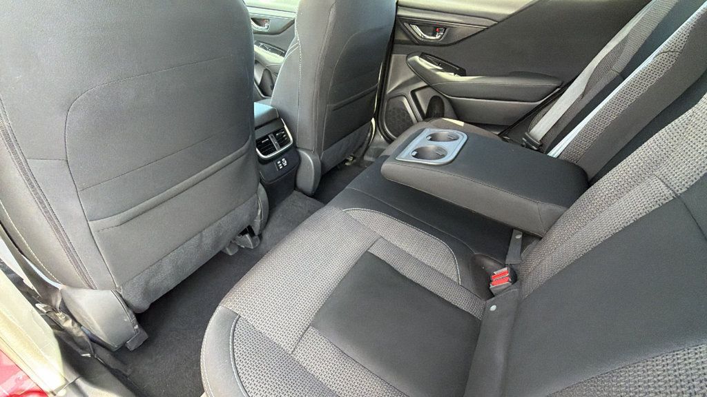 Used 2025 Subaru Outback Premium AWD/4WD image 24