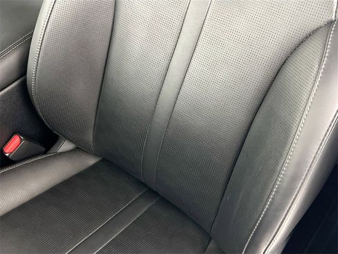 Certified 2024 Kia Sorento SX image 20