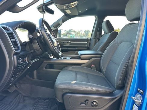 Used 2021 RAM 1500 Big Horn image 9