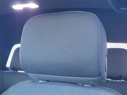 Used 2024 Chevrolet Colorado Trail Boss w/ Technology Package image 14