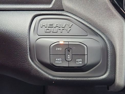 New 2026 RAM 2500 Tradesman AWD/4WD image 26