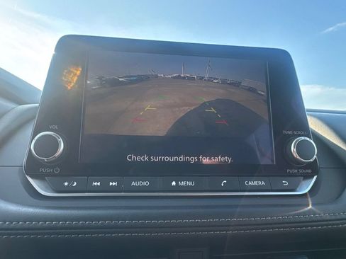 Certified 2024 Nissan Rogue SV AWD/4WD image 41