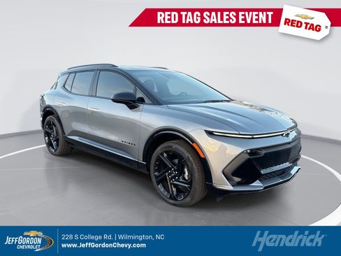 New 2026 Chevrolet Equinox EV RS image 1