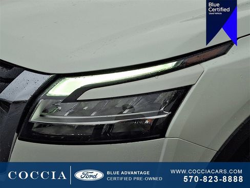 Used 2022 Nissan Pathfinder SV w/ Cargo Package image 9