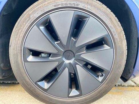 Used 2025 Tesla Model 3 Long Range RWD image 12