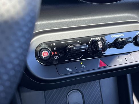 New 2026 MINI Cooper S image 19