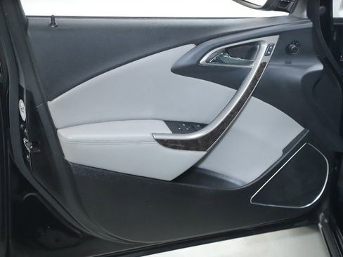 Used 2016 Buick Verano Sport Touring image 19