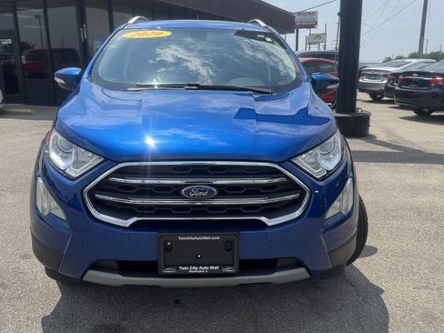 Used 2020 Ford EcoSport Titanium image 2