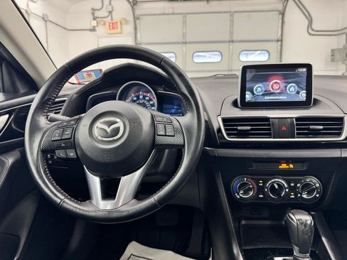 Used 2016 MAZDA MAZDA3 i Touring FWD image 20