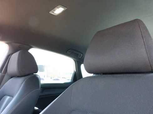 Used 2023 Honda Civic Sport image 14