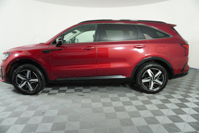 Used 2021 Kia Sorento EX FWD image 4