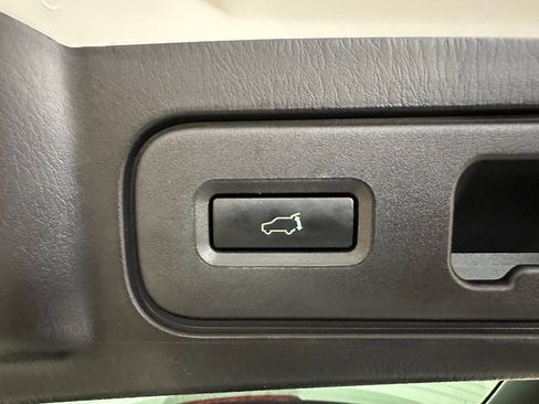 Used 2012 MAZDA CX-9 Touring w/ Moonroof & Bose Audio Pkg image 26