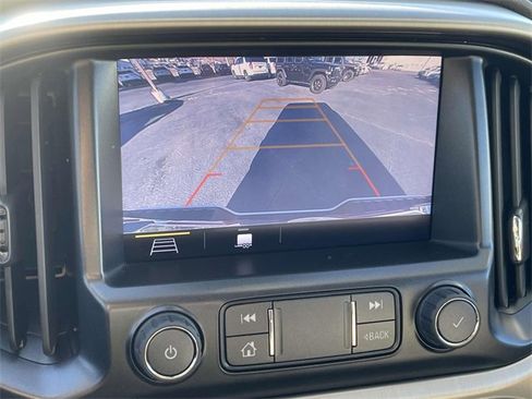 Certified 2022 GMC Canyon Denali image 18