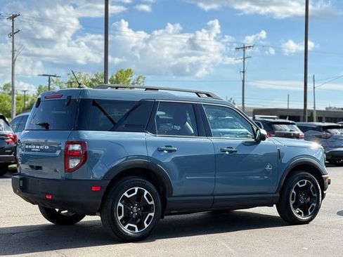 Used 2023 Ford Bronco Sport Outer Banks w/ Tech Package AWD/4WD image 39