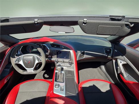 Used 2019 Chevrolet Corvette Grand Sport RWD image 24