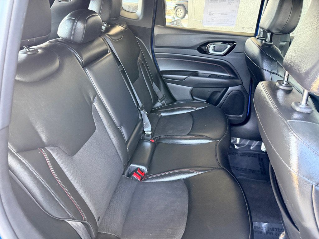 Used 2023 Jeep Compass Trailhawk AWD/4WD image 22