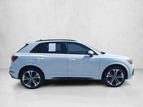 Used 2021 Audi Q3 2.0T Premium AWD/4WD image 4