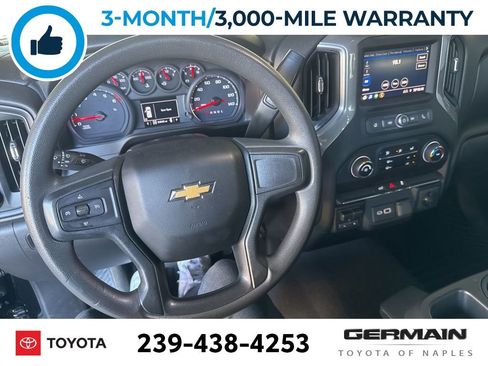 Used 2022 Chevrolet Silverado 2500 Custom w/ Custom Convenience Package image 15