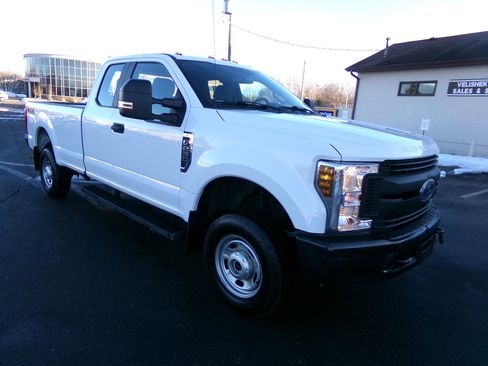 Used 2019 Ford F250 XL w/ Power Equipment Group image 1