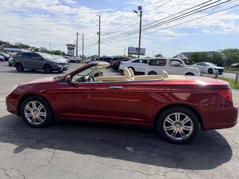 Used 2009 Chrysler Sebring Limited FWD image 17