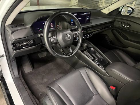 Used 2023 Honda Accord EX-L image 8