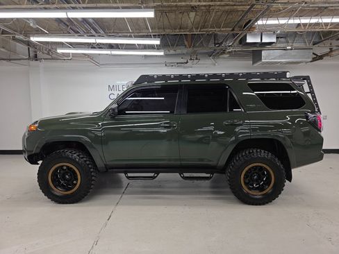Used 2020 Toyota 4Runner TRD Pro AWD/4WD image 13