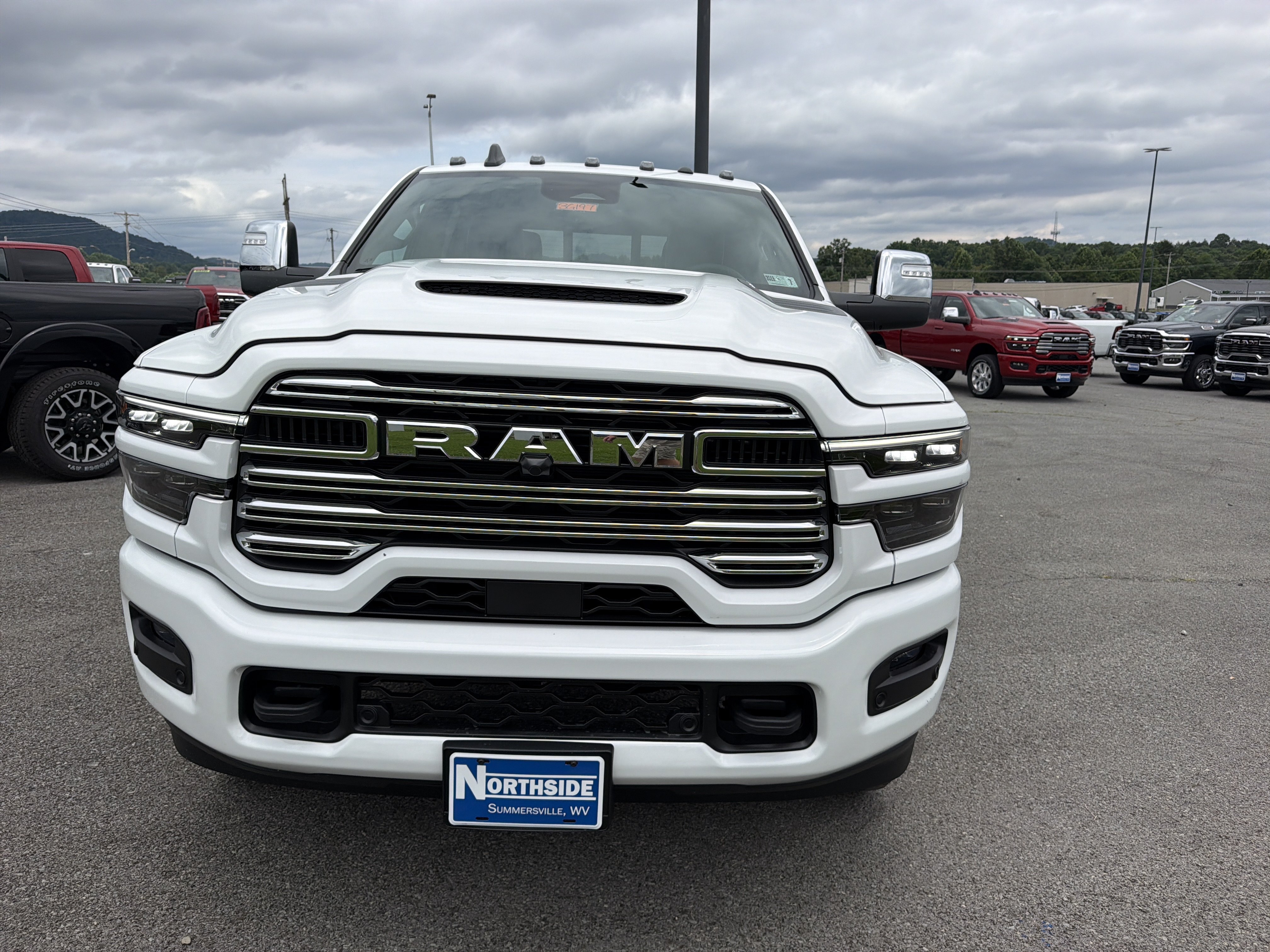 New 2026 RAM 2500 Laramie w/ Sport Appearance Package AWD/4WD image 2