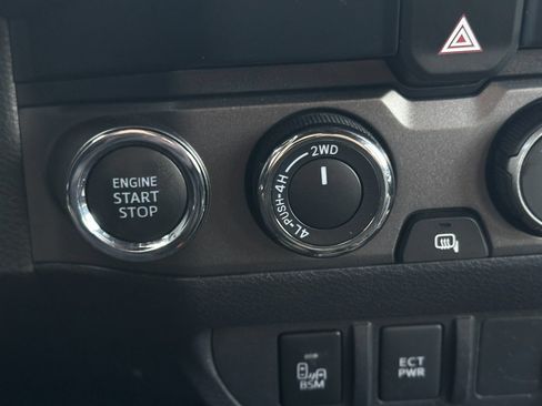 Used 2021 Toyota Tacoma TRD Pro AWD/4WD image 22