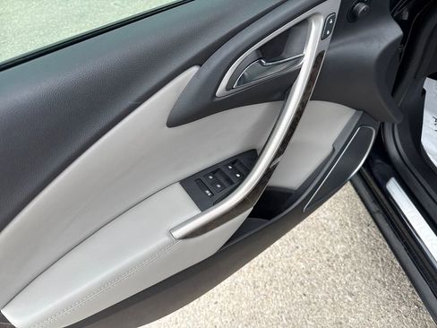 Used 2014 Buick Verano FWD image 11