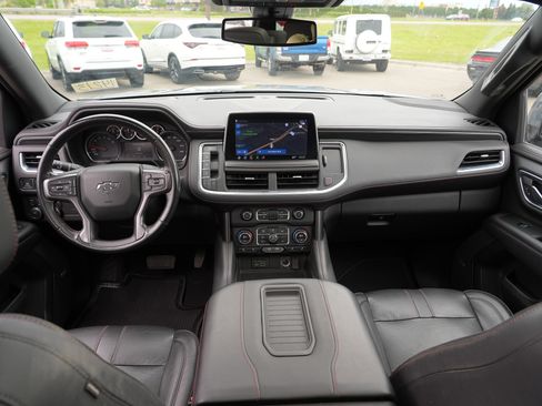 Used 2021 Chevrolet Tahoe RST w/ Luxury Package AWD/4WD image 25