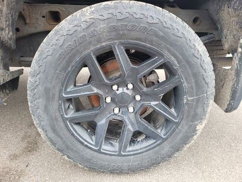 Used 2020 Chevrolet Silverado 1500 Custom Trail Boss w/ Custom Convenience Package image 18