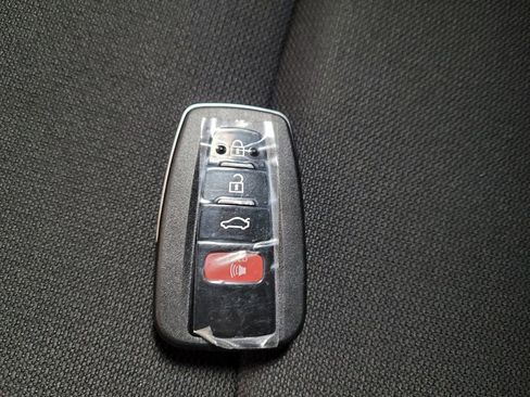 Used 2021 Toyota Corolla LE w/ LE Premium Package FWD image 32