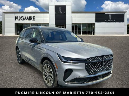 Used 2025 Lincoln Nautilus Reserve AWD/4WD image 1